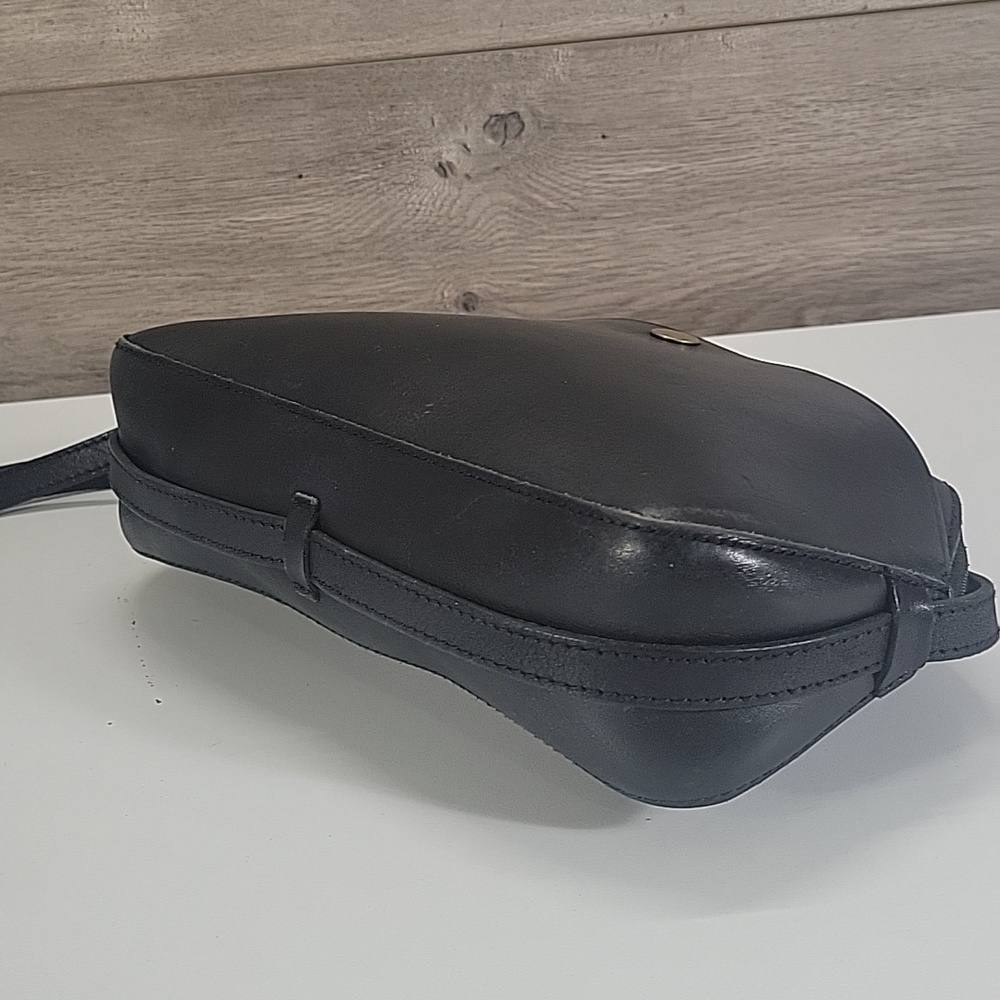 Madewell Black Leather Crossbody Bag - Picture 8 of 13